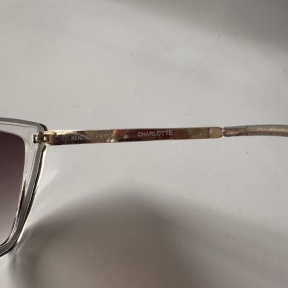 NWT Kendall+Kylie Charlotte Womens‎ Cat Eye Polarized Sunglasses Gray Crystal - Picture 6 of 16